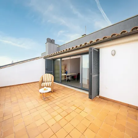 In With Beachfront Views
